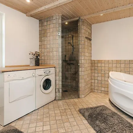 Σπίτι διακοπών 4 Star In Vaeggerlose Bøtø By